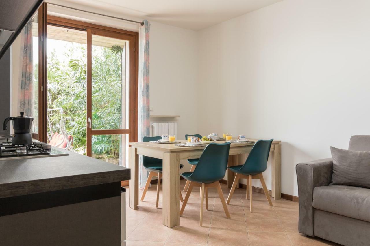 A Casa Di Laura With Pool And Free Bikes Apartment Ronchi  Екстериор снимка